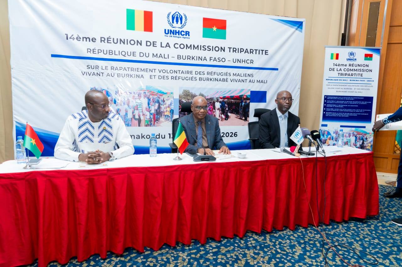RETOUR VOLONTAIRE DES RÉFUGIÉS AU MALI ET BURKINA FASO : ACCÉLÉRER LE RAPATRIEMENT DANS LA DIGNITÉ ET LA SÉCURITÉ.