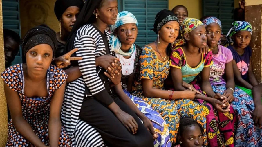 SANTÉ DE LA REPRODUCTION DES ADOLESCENTS ET JEUNES AU MALI : UN DOCUMENT DE PLAIDOYER EN PRÉPARATION